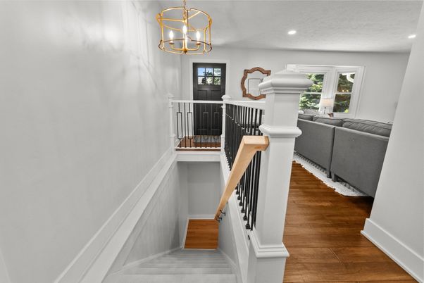 Interior, Pendant Lights, Recessed Lighting, Wood Texture Flooring