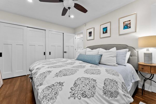 Bedroom, Interior, Recessed Lighting, Wood Texture Flooring