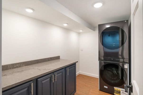 Interior, Recessed Lighting, Utility Closets, Washer, Wood Texture Flooring