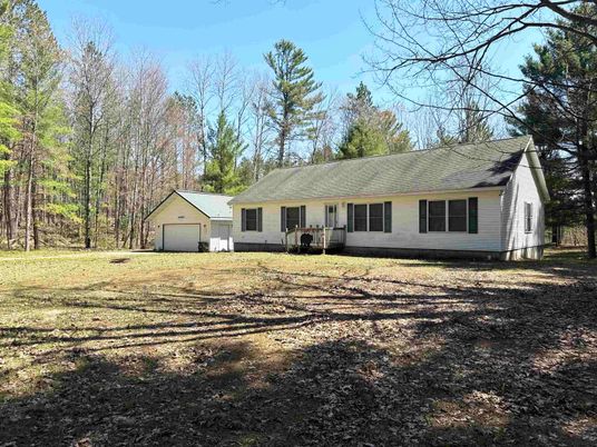 Backyard, Detached Garage, Exterior