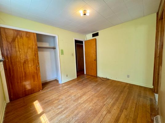 DE Listing image placeholder