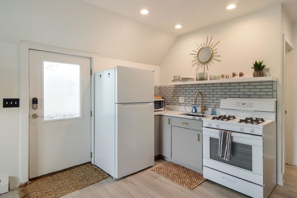 Interior, Kitchen, Recessed Lighting, Wood Texture Flooring