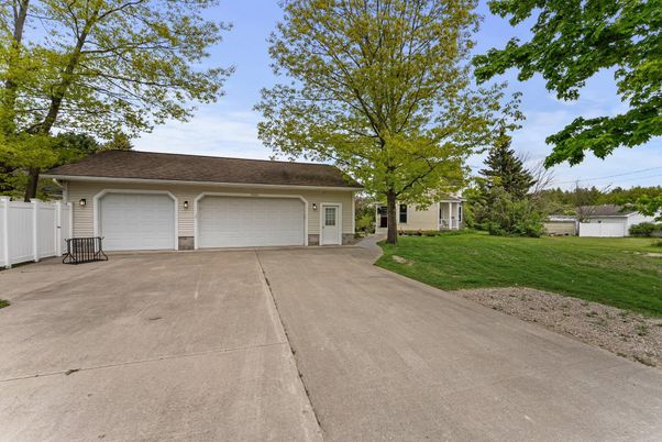Backyard, Detached Garage, Exterior