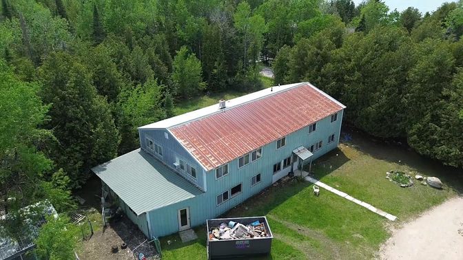 Exterior, Drone