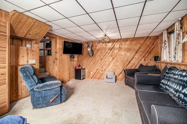Interior, Wooden Walls