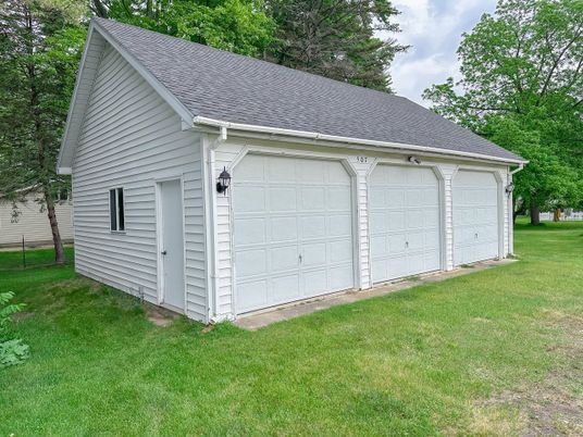 Detached Garage, Exterior