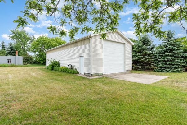 Backyard, Detached Garage, Exterior