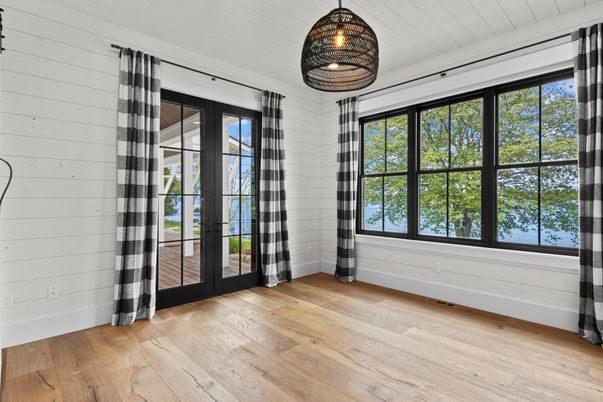 Empty room, Interior, Pendant Lights, Wood Texture Flooring