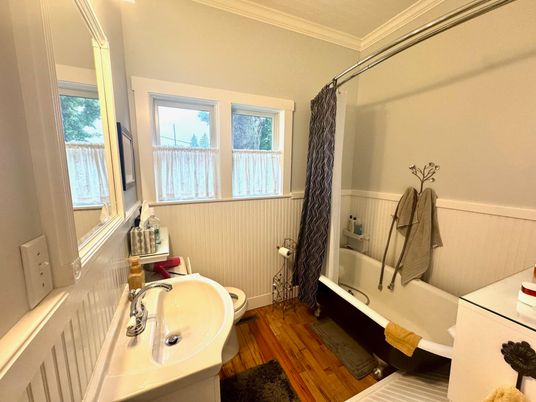 Bathroom, Interior, Wood Texture Flooring