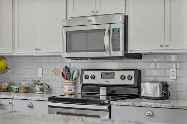 Interior, Kitchen, Stainless Steel Appliances