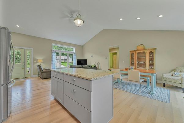 Dining room, Interior, Recessed Lighting, Wood Texture Flooring