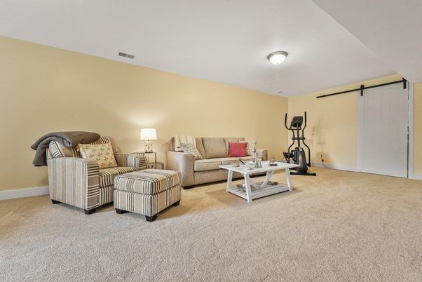 Fitness Equipment, Interior, Living room