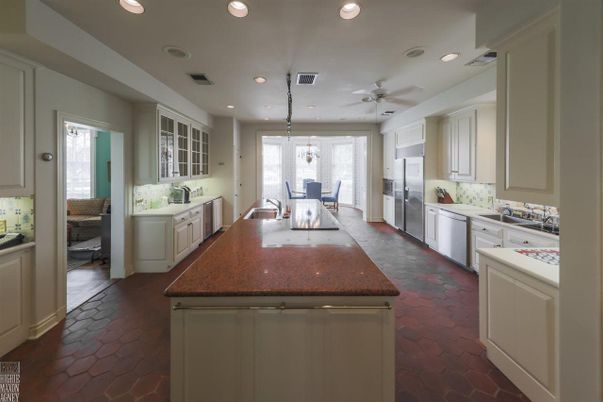 Chandelier, Dining room, Interior, Kitchen, Recessed Lighting