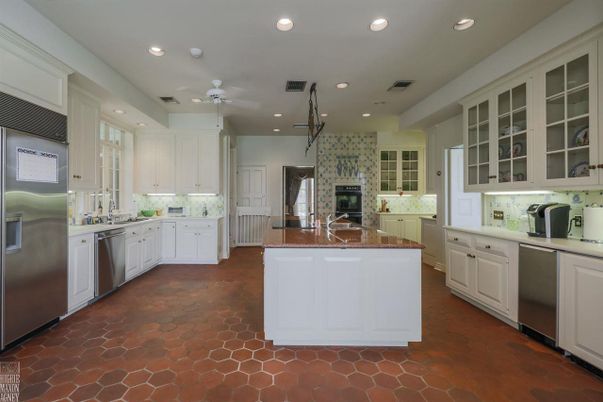 Fireplace, Interior, Kitchen, Recessed Lighting, Stainless Steel Appliances