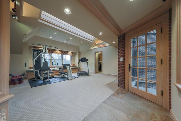 Fitness Equipment, Interior, Recessed Lighting