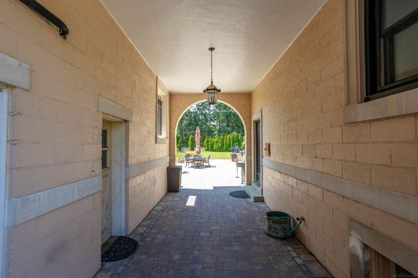 Exterior, Pendant Lights, Stone Walls