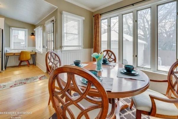 Dining room, Interior, Wood Texture Flooring