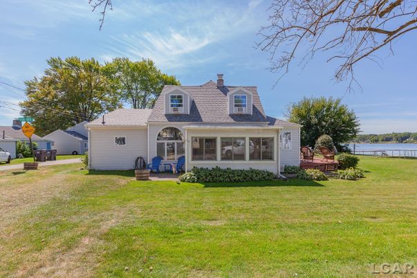 Backyard, Exterior, Water