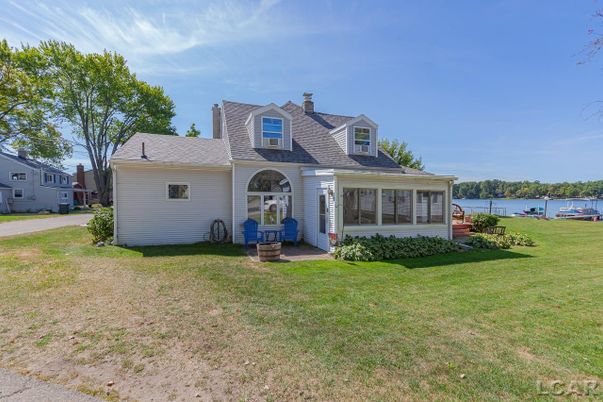 Backyard, Exterior, Facade, Water, Cape Cod