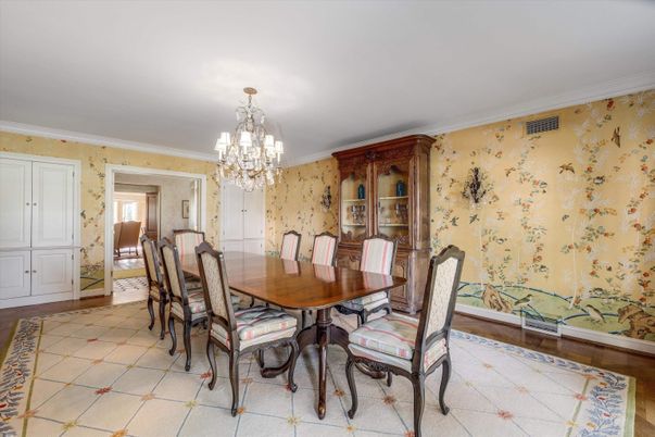 Chandelier, Dining room, Interior