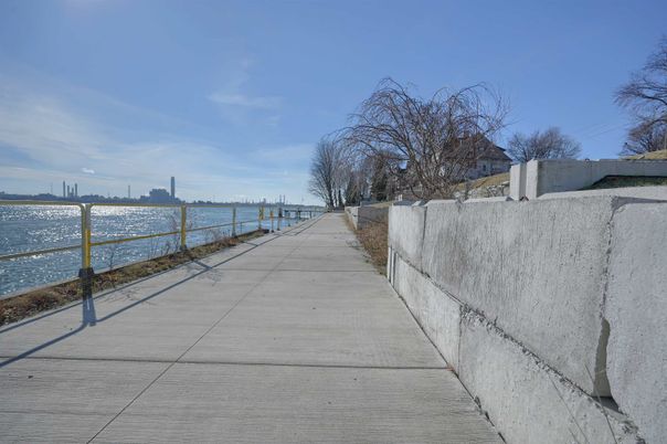 Exterior, Water