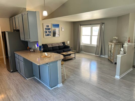 Interior, Kitchen, Living room, Pendant Lights, Wood Texture Flooring