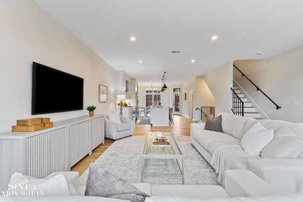 Dining room, Interior, Living room, Pendant Lights, Recessed Lighting, Wood Texture Flooring