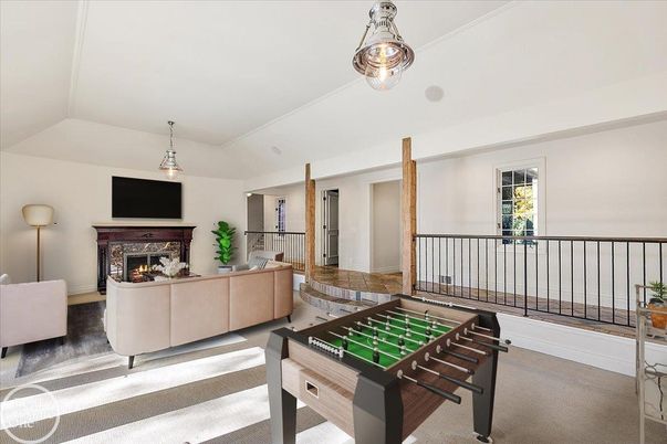 Fireplace, Interior, Living room