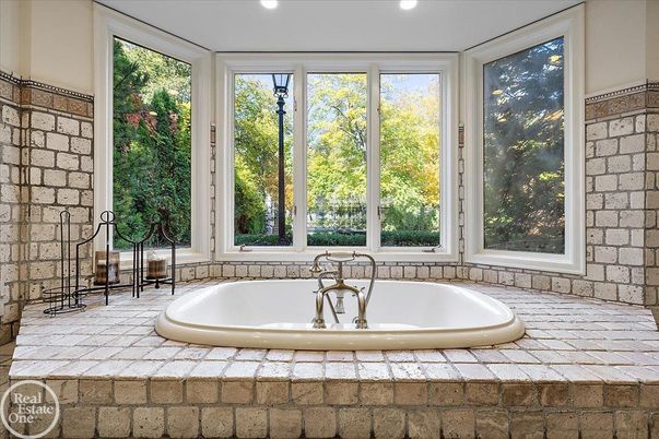 Bathroom, Interior, Recessed Lighting, Stone Walls