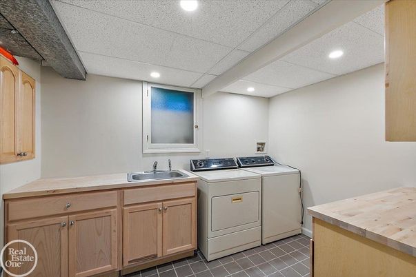 Interior, Recessed Lighting, Washer
