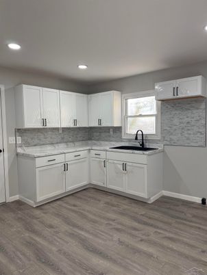 Interior, Kitchen, Recessed Lighting, Wood Texture Flooring