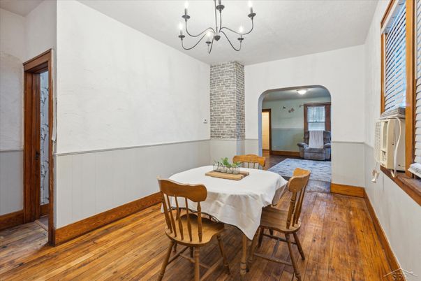 Chandelier, Dining room, Interior, Wood Texture Flooring