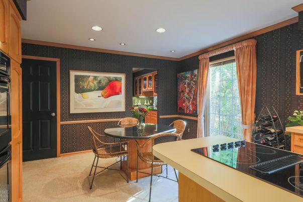 Dining room, Interior, Kitchen, Recessed Lighting