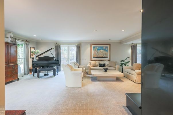 Interior, Living room, Piano, Recessed Lighting