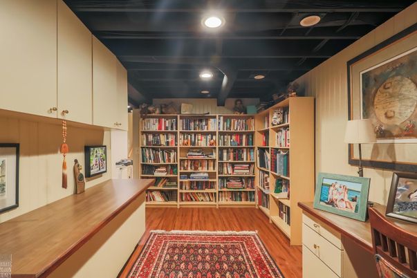 Home Office, Interior, Recessed Lighting, Wood Texture Flooring