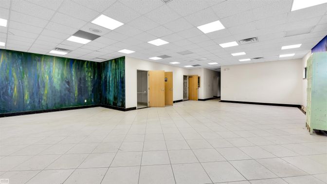 Empty room, Interior, Recessed Lighting