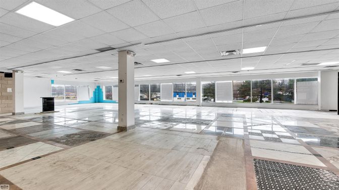 Empty room, Interior, Marble, Recessed Lighting