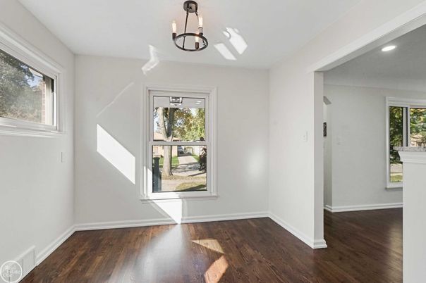 Empty room, Interior, Pendant Lights, Recessed Lighting, Wood Texture Flooring