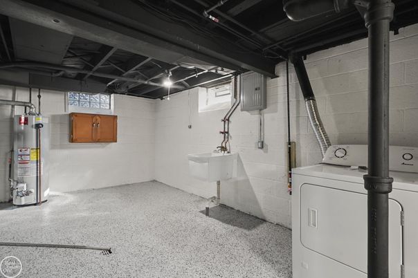 Interior, Utility Closets, Washer