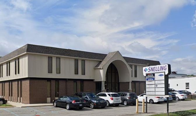 Exterior, Facade, Modern