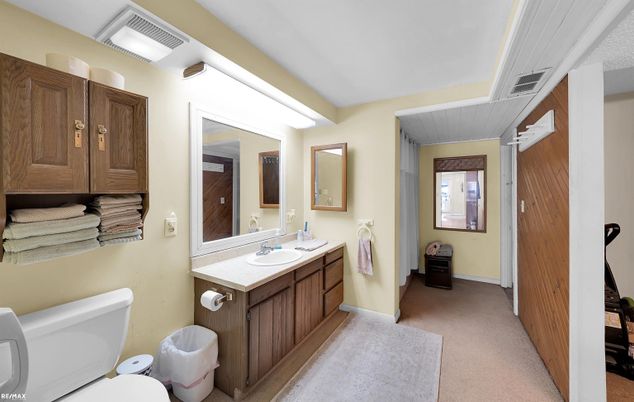 Bathroom, Interior