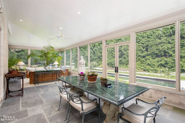 Dining room, Interior, Recessed Lighting, Sun Room