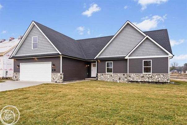 Attached, Backyard, Exterior, Facade, Ranch