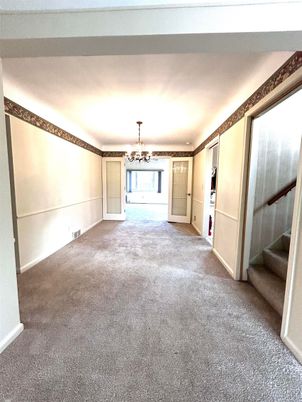 Chandelier, Empty room, Interior