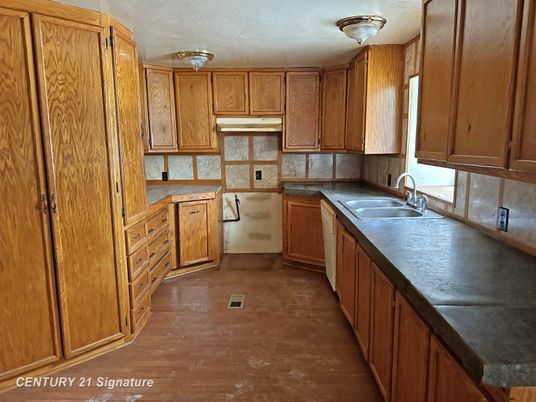 Interior, Kitchen, Wood Texture Flooring