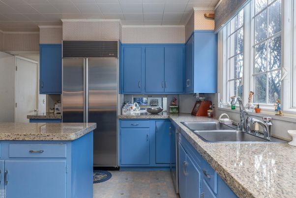 Interior, Kitchen, Stainless Steel Appliances