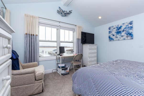 Bedroom, Home Office, Interior, Recessed Lighting