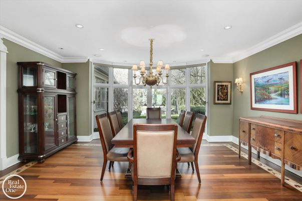 Chandelier, Dining room, Interior, Recessed Lighting, Wood Texture Flooring