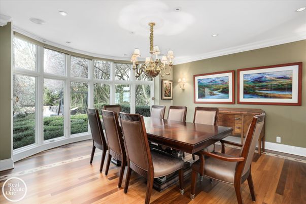 Chandelier, Dining room, Interior, Recessed Lighting, Wood Texture Flooring