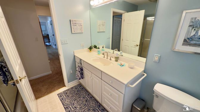Bathroom, Dual Sink Vanities, Interior